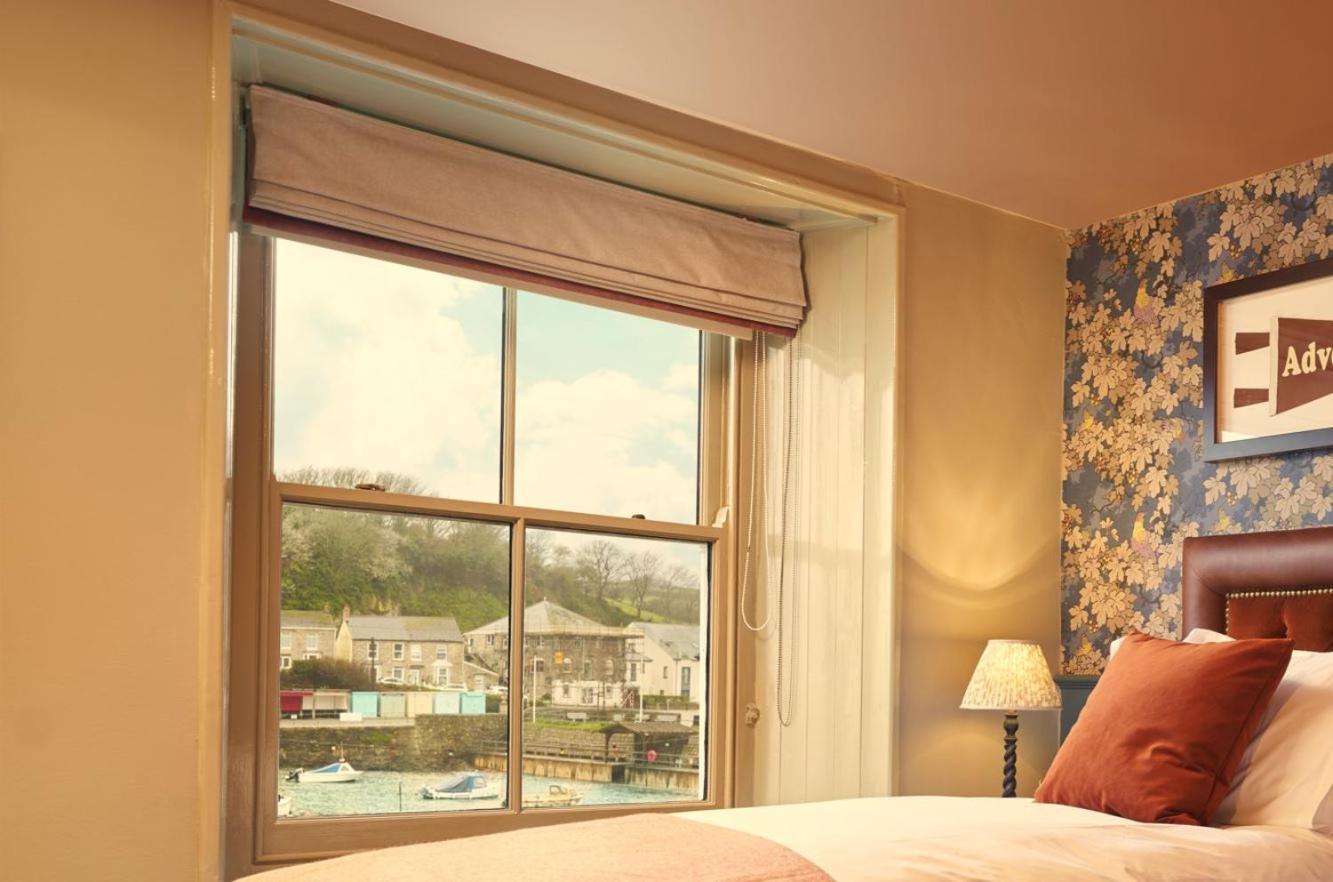 Harbour Inn Porthleven Exterior foto